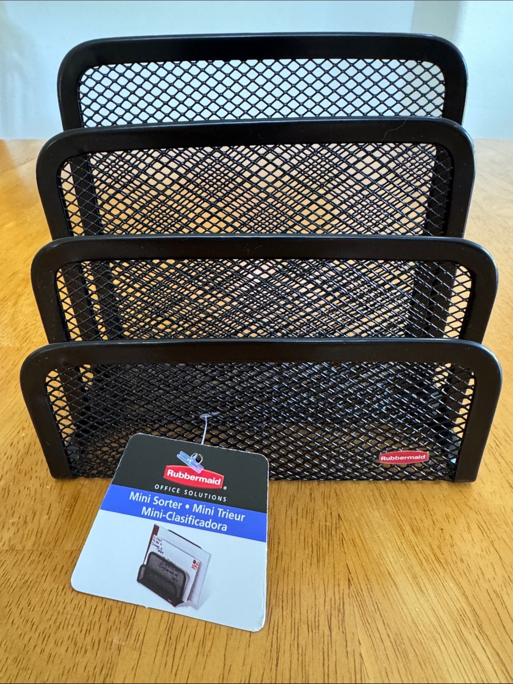 NEW NWT Newell Rubbermaid Letter Holder Mini Sorter Organizer